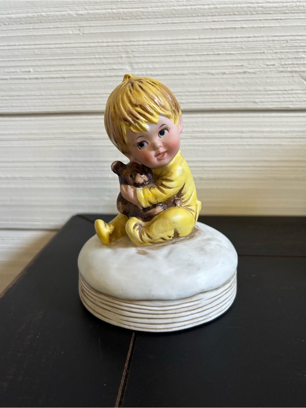 Vintage 1974 Fran Mar Gorham Moppets Bedtime Music Box Ceramic Figurine